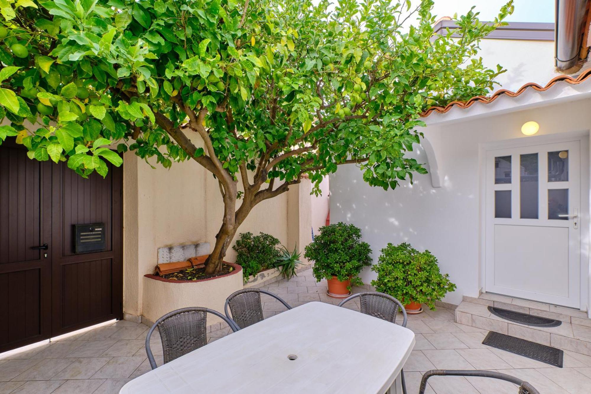 Apartments Antonella Veli Lošinj Exterior foto