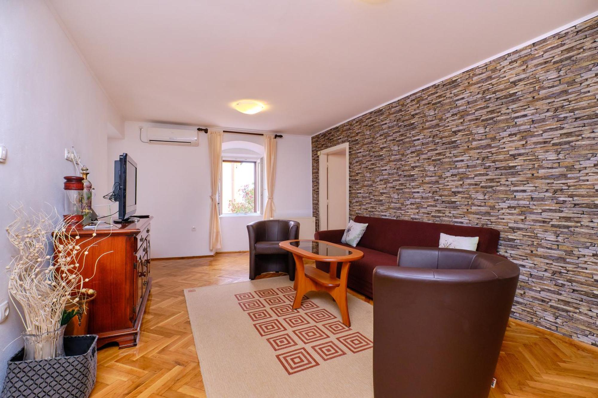 Apartments Antonella Veli Lošinj Exterior foto